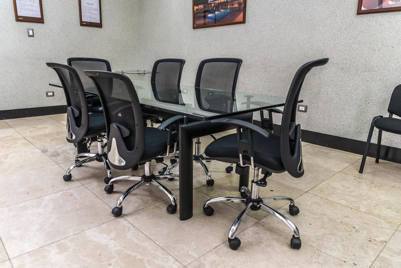 Hotel Trinitarias Suites Barquisimeto Zewnętrze zdjęcie